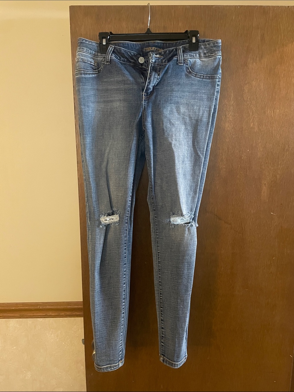 Maurices Light Blue Skinny Jeans with Knee Rips